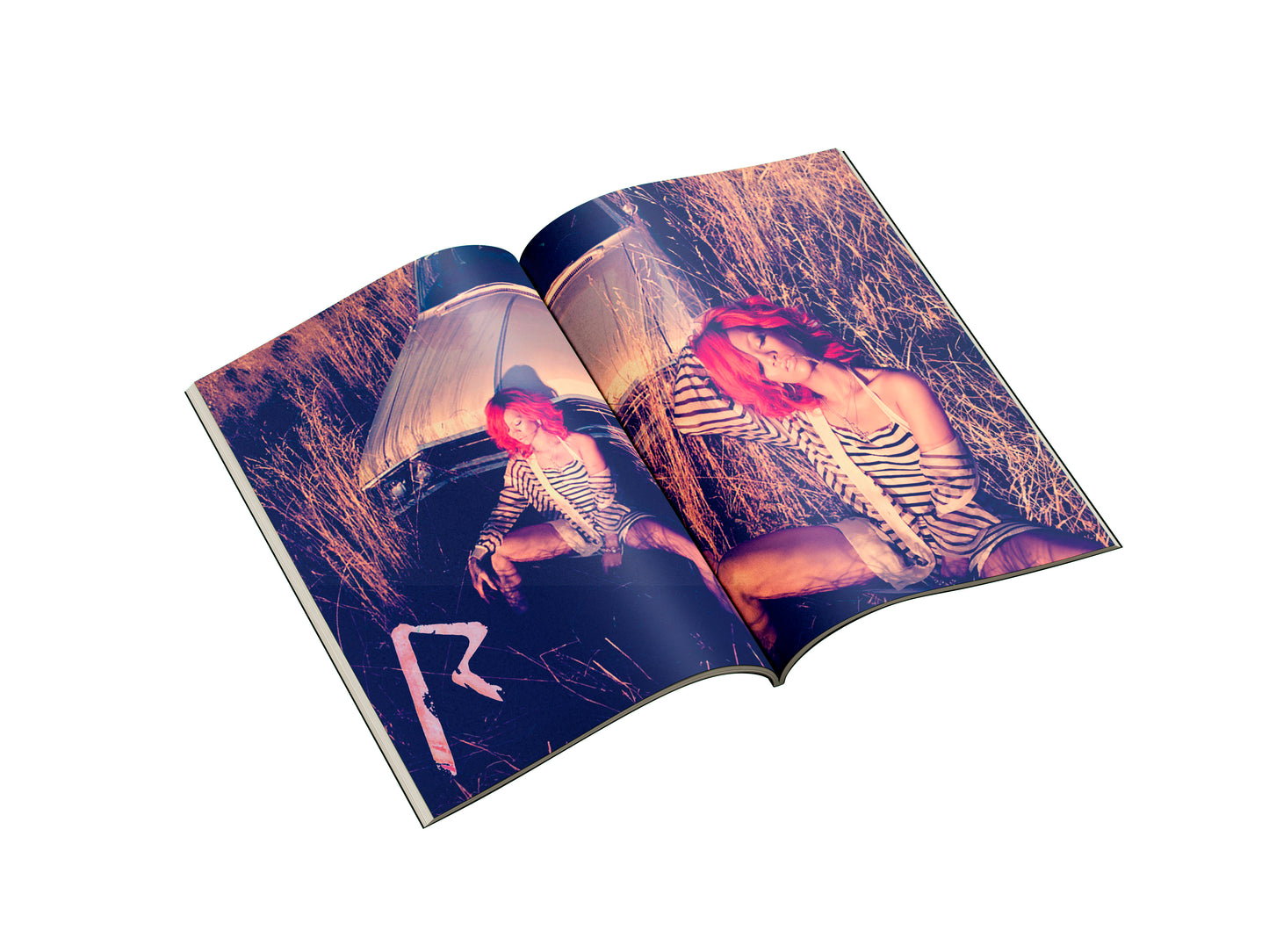 Lyricbook Loud - Rihanna