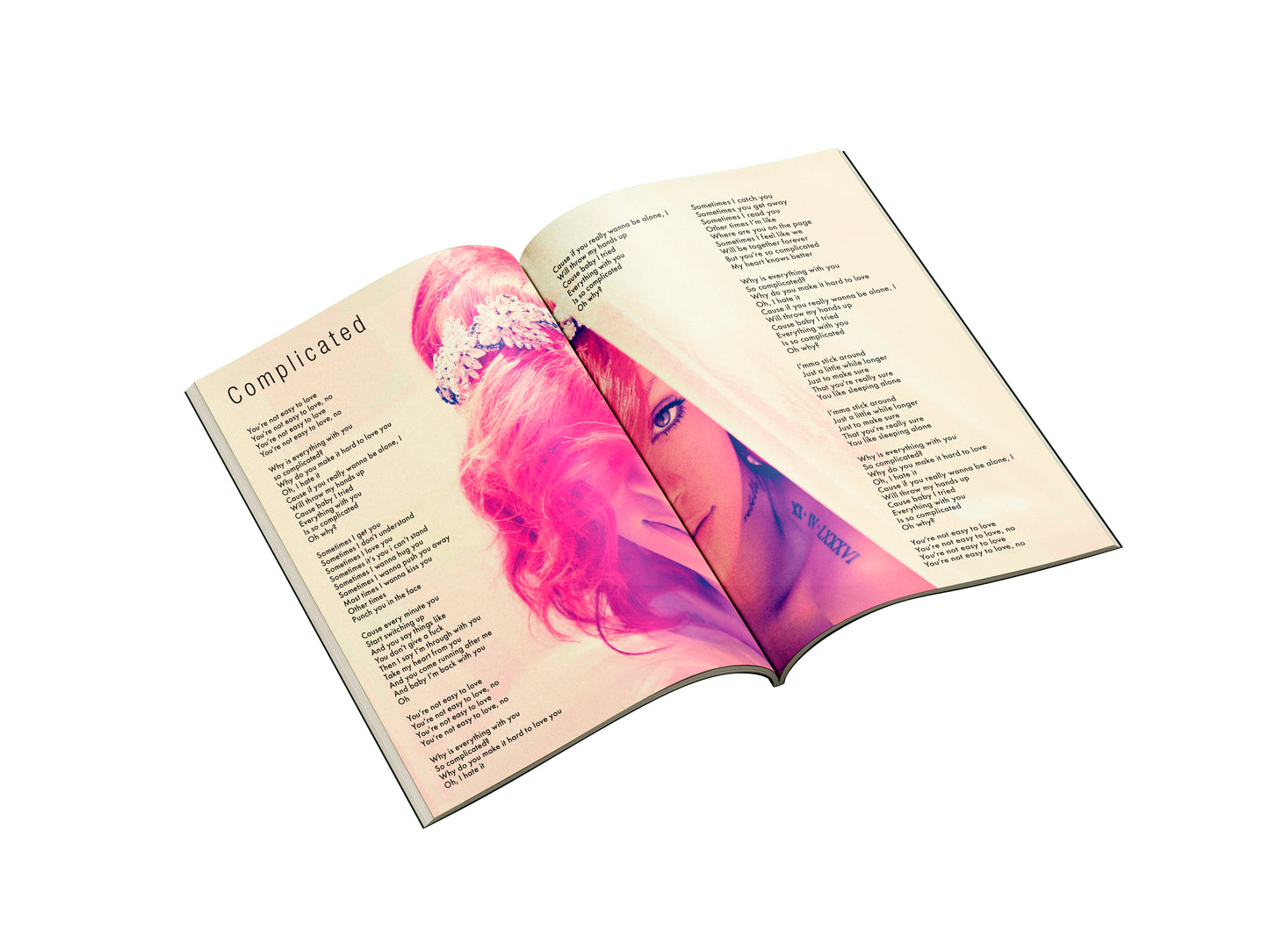 Lyricbook Loud - Rihanna